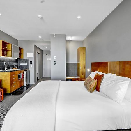 King&Queen Hotel Suites New Plymouth Buitenkant foto